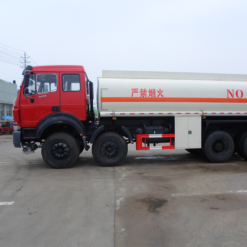 BEIBEN 8X4 Fuel Tanker Truck