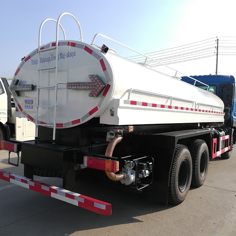 Dongfeng 6X4 Water Tanker Truck