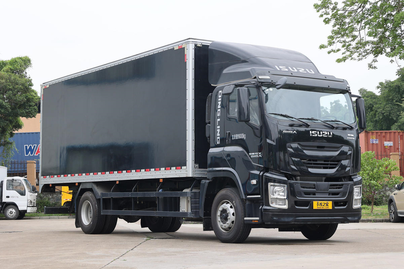 ISUZU New Model 5X Van Truck 240HP