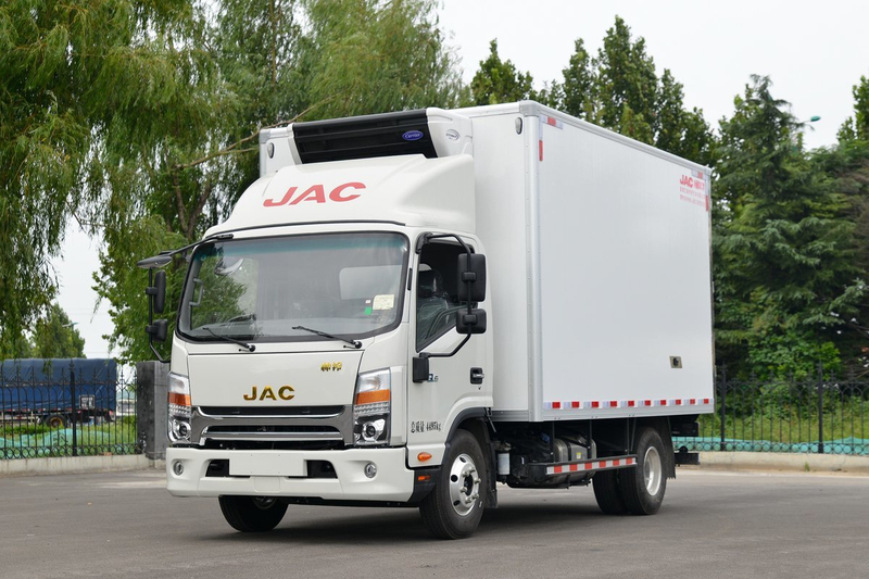 JAC Superior Quality Refrigerated Van Truck