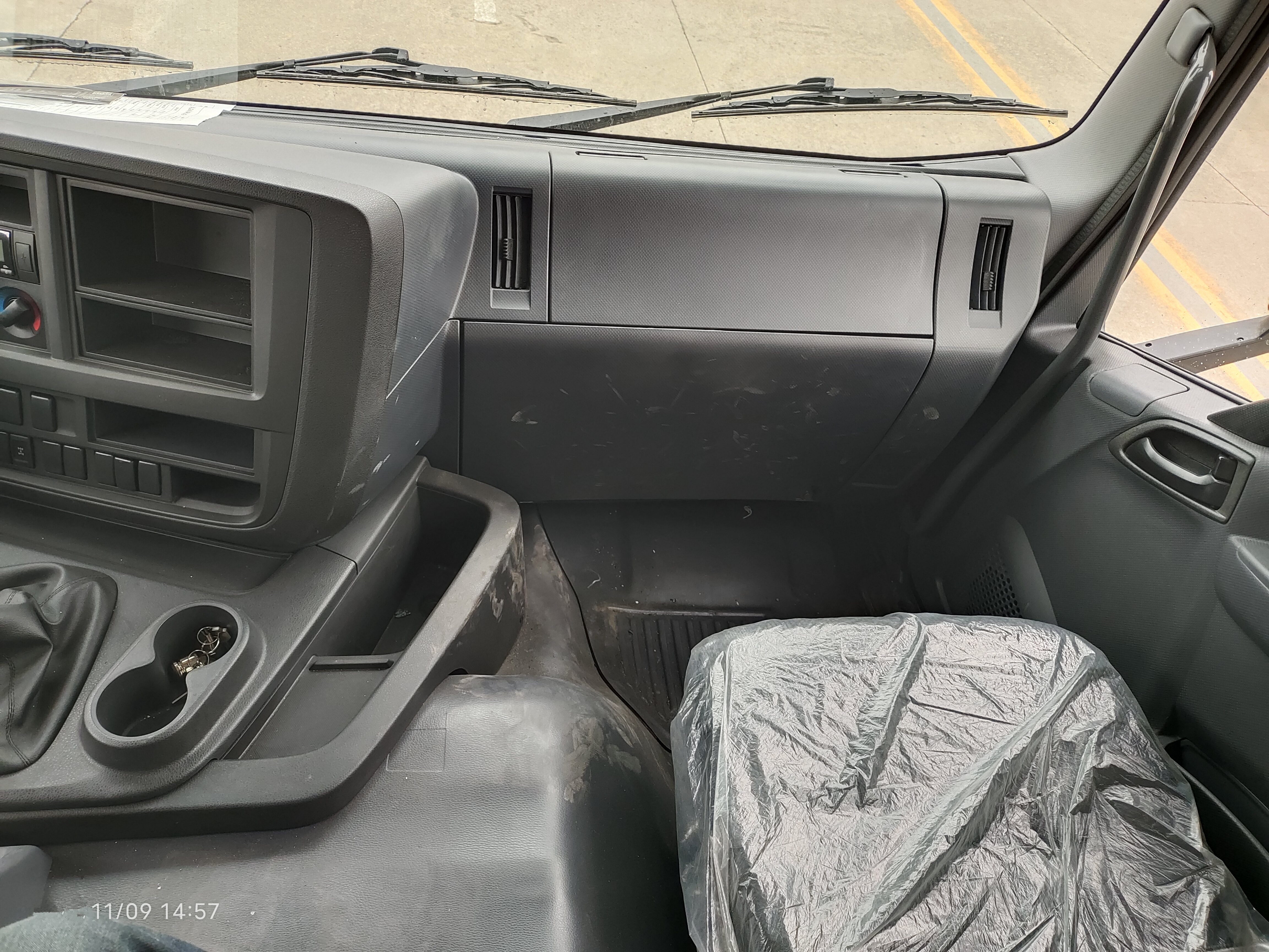 ISUZU 8X4 12wheelers Road Wrecker Tow Truck 