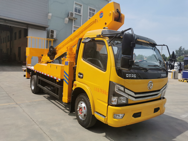 DFAC Telescopic Aerial Operation Truck 18m